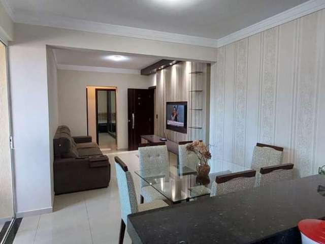 Apartamento - Padrão, para Venda em Uberlândia/MG