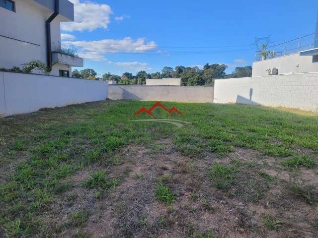 Terreno a venda no Condomínio fechado Bella Vitta, Jardim Celeste, Jundiaí - SP