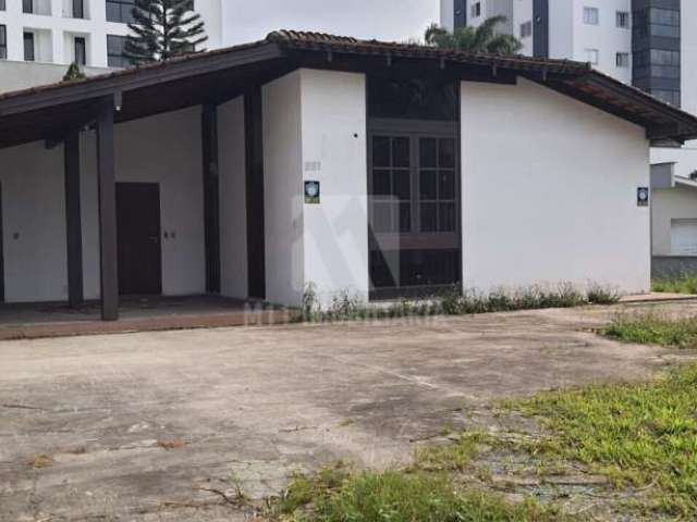 Casa comercial - Anita Garibaldi em Joinville