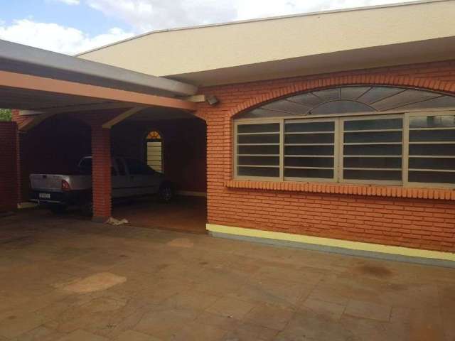 Casa com 3 dormitórios à venda, 171 m² por R$ 450.000 - Sumarezinho - Ribeirão Preto/SP