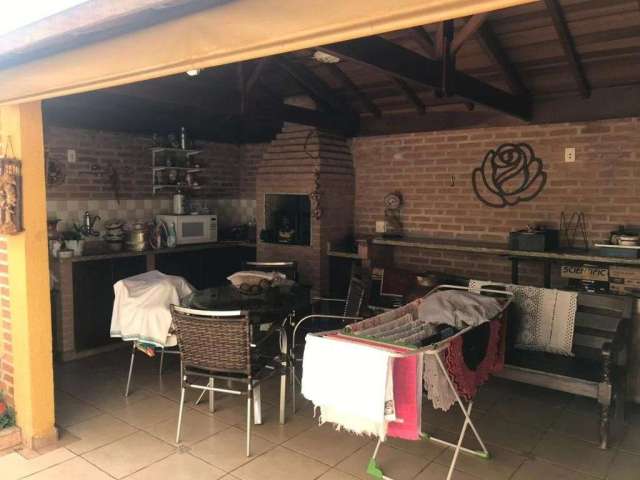 Casa com 3 dormitórios à venda, 130 m² por R$ 690.000,00 - Recreio das Acácias - Ribeirão Preto/SP