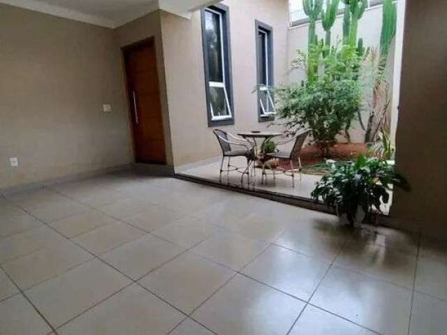 Casa com 3 quartos à venda no Jardim Santa Cecília, Ribeirão Preto , 146 m2 por R$ 650.000