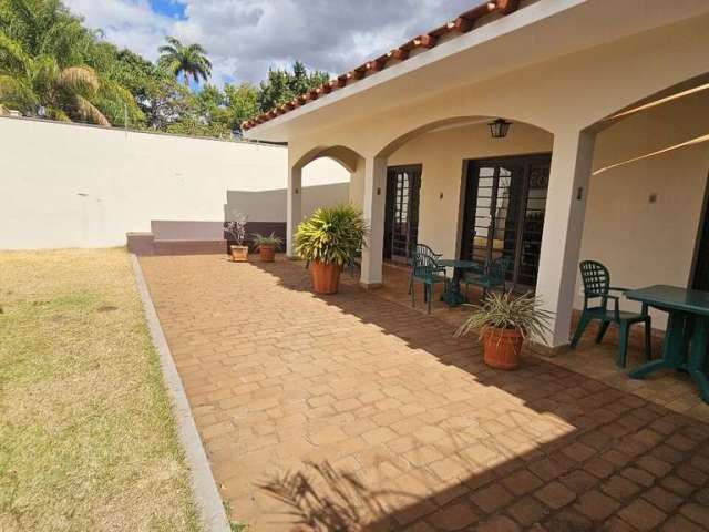 Casa com 3 quartos à venda no Jardim Sumaré, Ribeirão Preto , 295 m2 por R$ 827.000