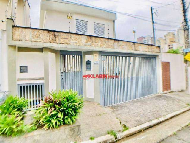 ** Sobrado de 4 Dormitórios com 241m² de Área Construída com 4 Vagas de Garagem Cobertas - Rua Extremamente Tranquila e Residencial - Peq. Quintal *