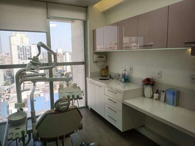 Sala Comercial Duplex MOBILIADA com 99m² de Área Útil (Para Odontologia) ao Lado do Metrô Ana Rosa  - Localização Privilegiada - Totalmente Reformada