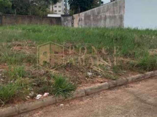 Terreno próximo Av. Getúlio Vargas com quase 400 metros para empresa ou residencia