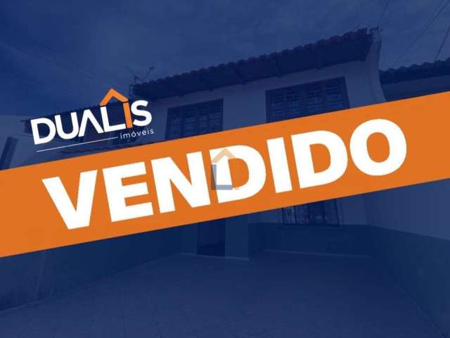 Casa com 3 quartos à venda na Juvenal Dias Garcês, 110, Cajuru, Curitiba por R$ 350.000