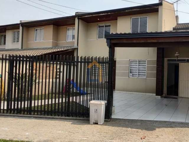 Casa em condomínio fechado com 3 quartos à venda na Avenida Maringá, 3943, Atuba, Pinhais por R$ 677.550