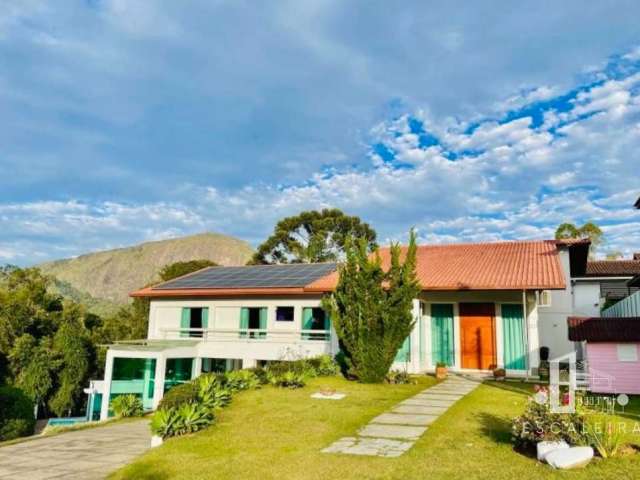 Casa de condomínio à venda no centro da cidade da cidade de teresópolis rj