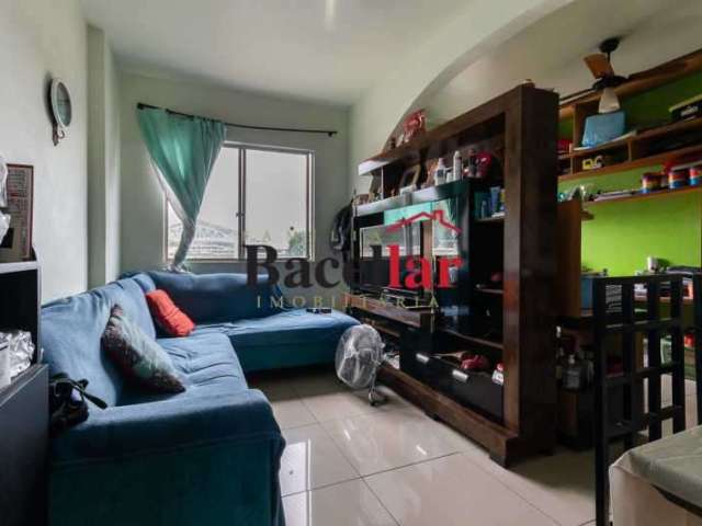 Apartamento com 3 quartos à venda na Rua Conselheiro Agostinho, Todos os Santos, Rio de Janeiro, 71 m2 por R$ 300.000