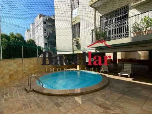 Apartamento com 2 quartos à venda na Rua Silva Pinto, Vila Isabel, Rio de Janeiro, 76 m2 por R$ 285.000