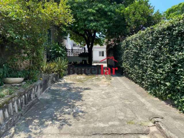 Casa com 5 quartos à venda na Rua da Pátria, Água Santa, Rio de Janeiro, 226 m2 por R$ 400.000