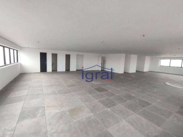 Sala Comercial com 192 M² de vão livre, apenas 150 metros da estação São Judas.