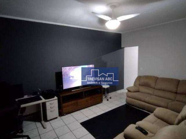 Casa à venda no Pq Novo Oratório/Santo André - 3 dorms, 1 suíte, churrasqueira e 1 vaga; 210m²