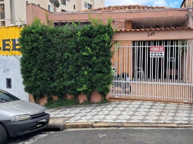 Casa a venda na Vila Santana