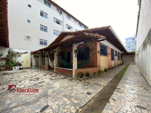 Casa com 3 quartos à venda na Praia do Morro, Guarapari  por R$ 1.100.000