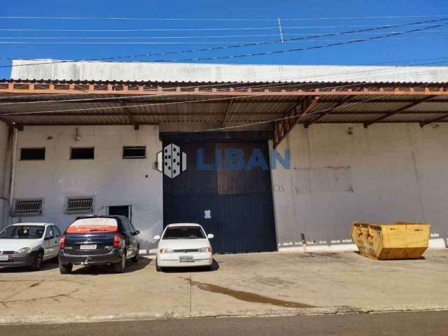 Excelente barracão 650 m2 geisel