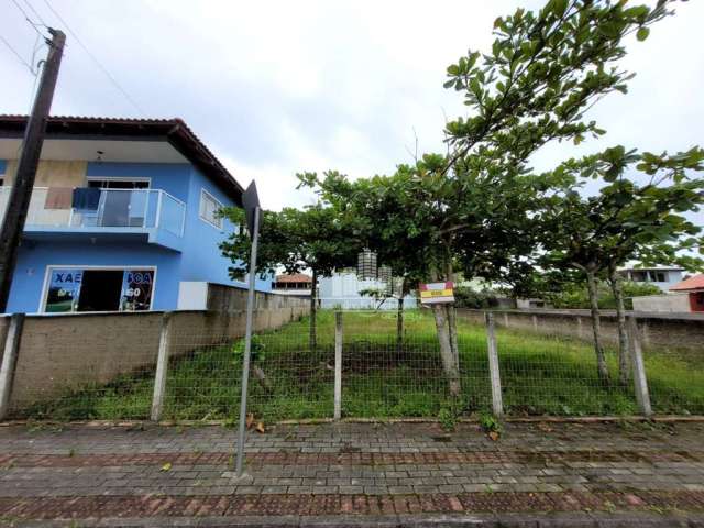 Terreno à venda na Rua Itajuba, Jardim Noemia, Praia do Ervino, São Francisco do Sul por R$ 380.000