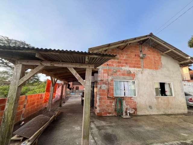 Casa com 3 quartos à venda na Loteamento Tamboretes, Praia do Ervino, São Francisco do Sul por R$ 370.000