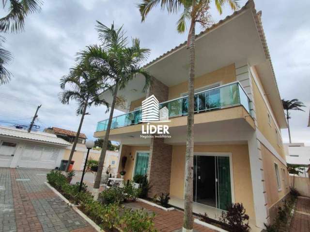 Casa em condomínio fino acabamento com vista para canal - Ogiva - Cabo Frio (RJ)