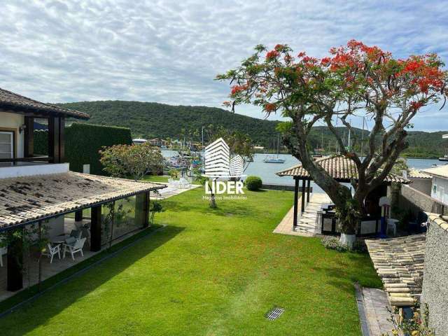 Casa independente alto padrão próximo a Praia do Forte - Cabo Frio (RJ)