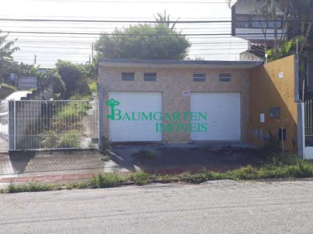 Terreno com Galpão em Barreiros