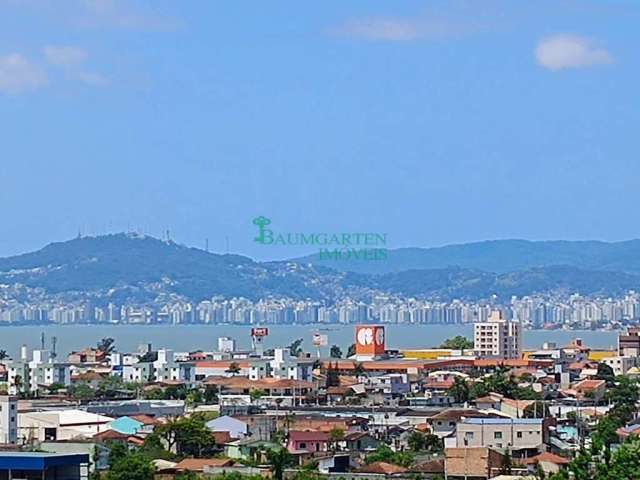 Apartamento mobiliado com vista mar