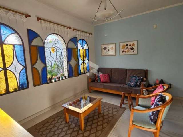 Casa com 3 quartos à venda na Rua José Albino, 92, Parque São Domingos, São Paulo por R$ 751.000