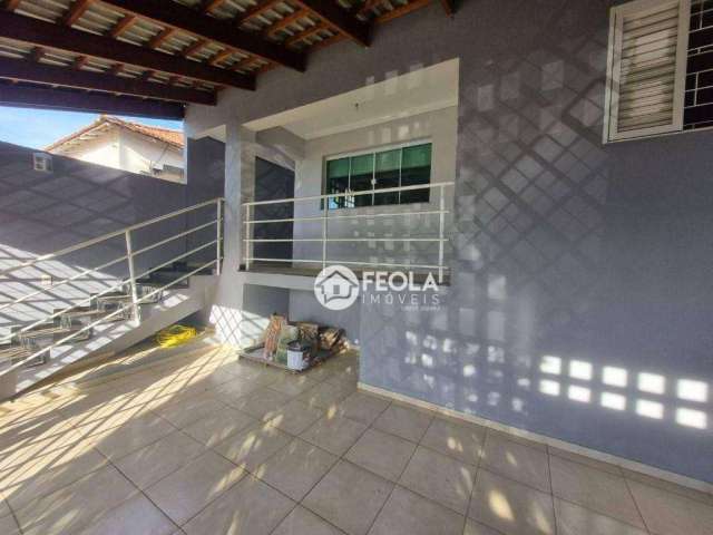 Casa com 3 dormitórios para alugar, 132 m² por R$ 3.380,24/mês - Jardim São Paulo - Americana/SP