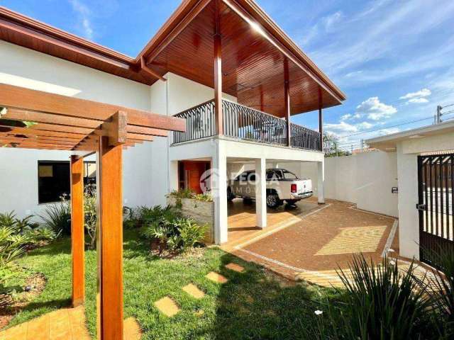 Casa com 3 dormitórios à venda, 414 m² por R$ 1.495.000,00 - Jardim Panambi - Santa Bárbara D'Oeste/SP