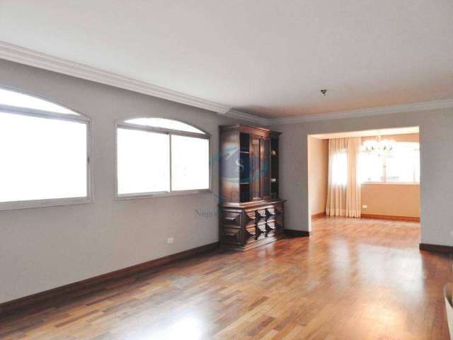 Apartamento Alto padrão com 4 dormitórios,3 suíte,3 vagas de garagem,206m²,em excelente localização,aceita proposta.