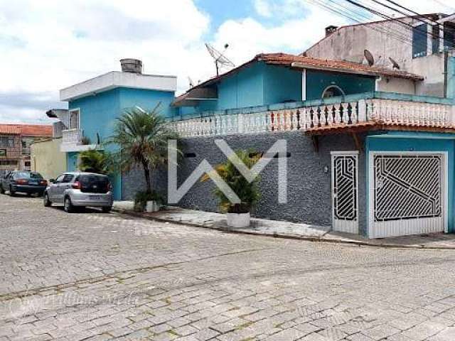 Sobrado 3 dormitórios e 2 vagas cobertas de garagem à venda, 125m² por R$470.000,00 em Jardim Tosca