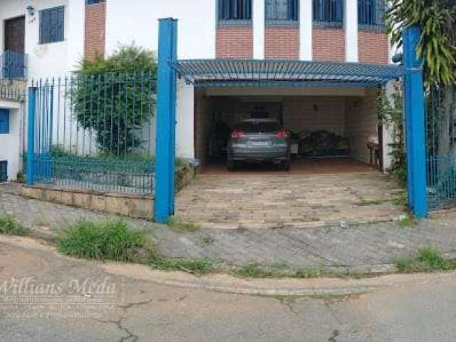 Casa Assobradada Jardim Santa Mena - Guarulhos | 276m² de Terreno, com 3 Dorms, 3 vagas de garagem,