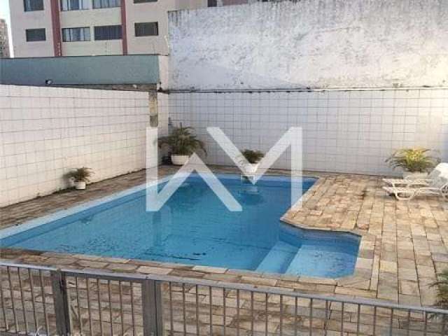 Sobrado com 3 quartos, sendo 1 suíte e piscina em Vila Rosália  -  Guarulhos