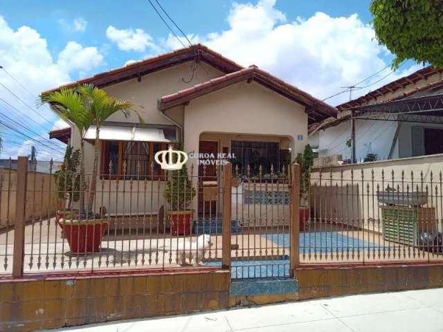 Casa terrea de esquina à venda!