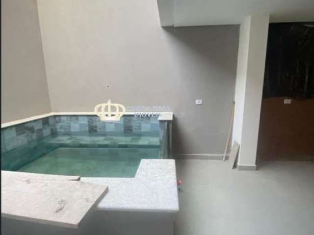 Sobrado com 3 suites, 3 vagas e jacuzzi proximo ao metro!