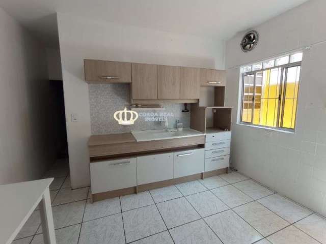 Aluguel de Imóvel: Casa na Vila Nhocune, SP, 1 quarto, 1 sala, 1 banheiro, 45m² de área. Confira!