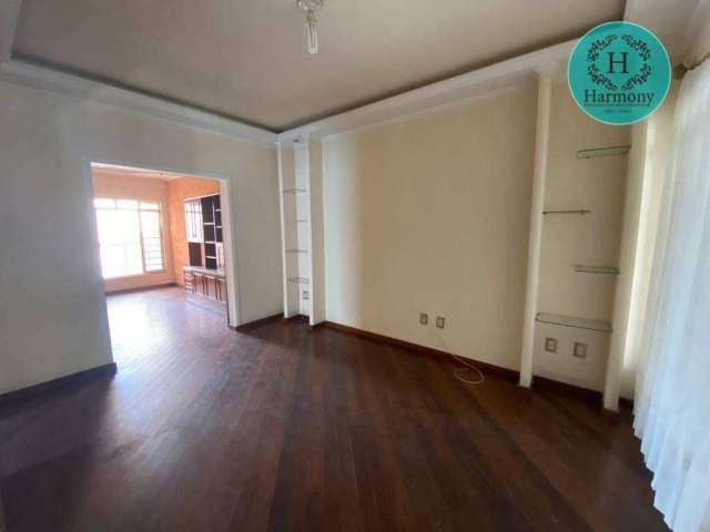 Casa com 3 dormitórios à venda, 185 m² por R$ 1.150.000,00 - Centro - Caçapava/SP