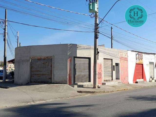 Casa com Pontos Comerciais de Esquina em Taubaté