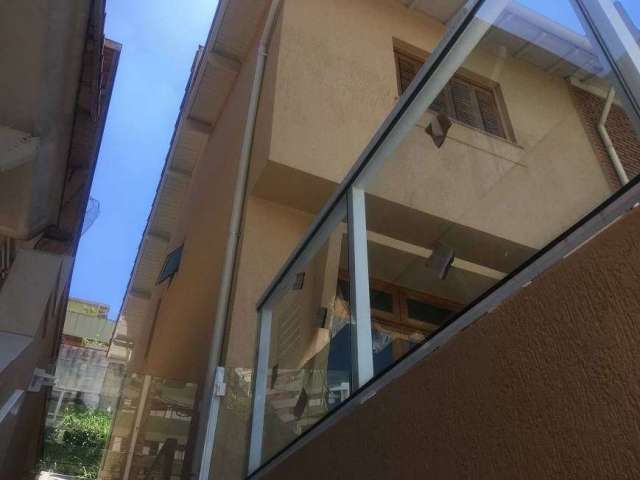 Sobrado com 2 dormitórios à venda, 140 m² por R$ 1.800.000,00 - Pinheiros - São Paulo/SP