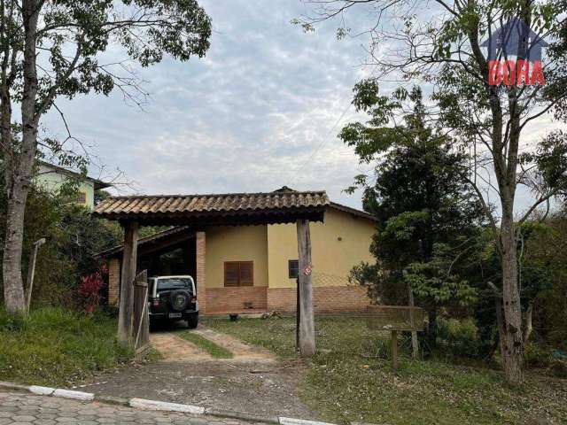 Casa com 3 dormitórios à venda, 200 m² por R$ 750.000,00 - Lago do Imperador - Mairiporã/SP