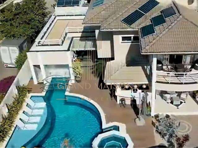 Casa com 5 quartos 630m² à venda no Canal Palmer em Cabo Frio