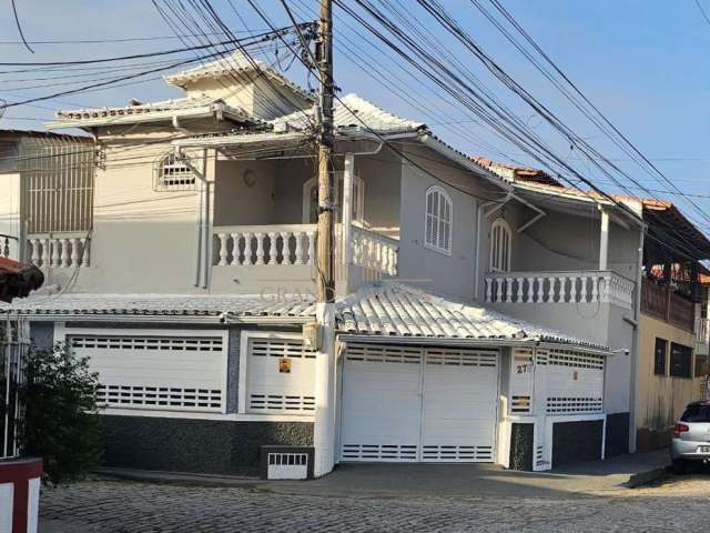 Casa independente à venda com 3 Quartos em Cabo Frio