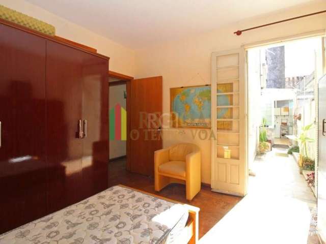 Apartamento com 2 quartos à venda na Rua Ernesto da Fontoura, 990, São Geraldo, Porto Alegre por R$ 169.000