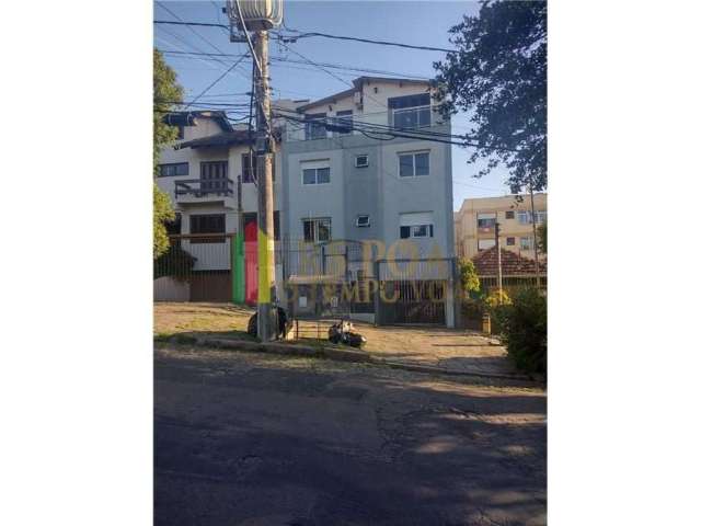 Apartamento com 1 quarto à venda na Rua Paulino Chaves, 67, Santo Antônio, Porto Alegre por R$ 123.000