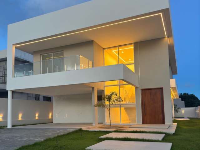 Casa com 5 Suítes- Recém Construída