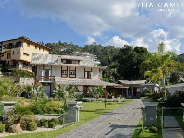 Casa em condomínio fechado com 6 quartos à venda na Rodovia Teresópolis-Itaipava, 3000, Parque do Imbui, Teresópolis por R$ 2.900.000