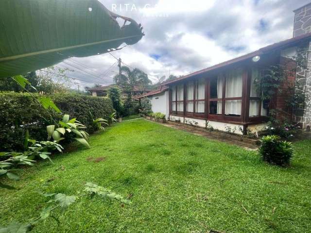 Casa de Condomínio à Venda em Posse, Teresópolis: 3 Quartos