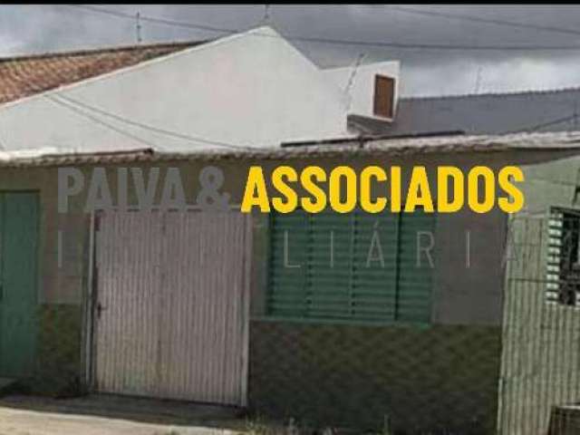 Casa com 2 quartos à venda na Doutor Rocha Júnior, 86, Três Vendas, Pelotas por R$ 158.000