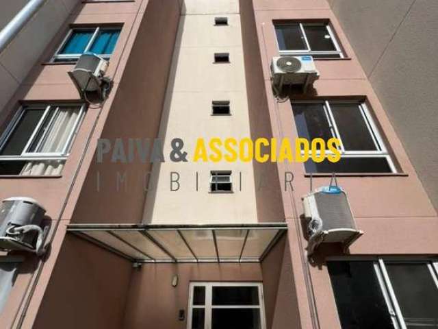 Apartamento com 2 quartos à venda na Padre Scholl / Reus, 105, Fragata, Pelotas por R$ 160.000